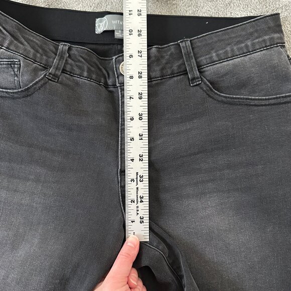 Wit & Wisdom Black Bermuda Shorts Jorts Women's size 8 - Picture 6 of 7